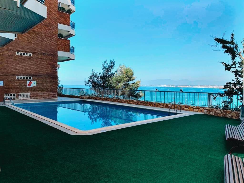 Bahia Apartamento Sobre El Mar Salou Luaran gambar